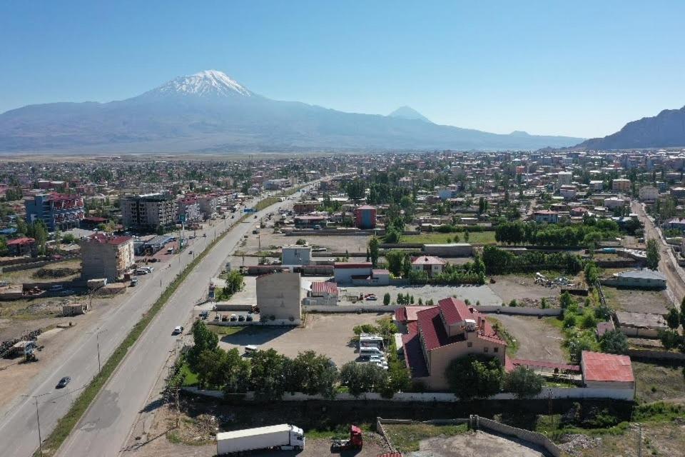 Butik Ertur Hotel Doğubayazıt エクステリア 写真