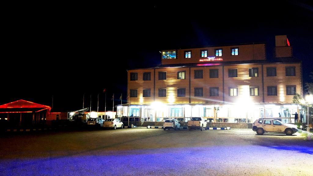 Butik Ertur Hotel Doğubayazıt エクステリア 写真